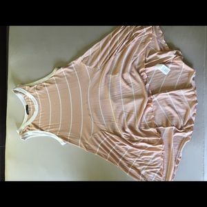 Cute light pink shirt